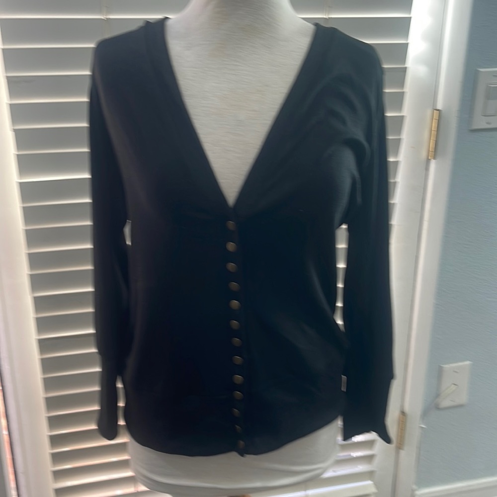 Black snap button sweater/top